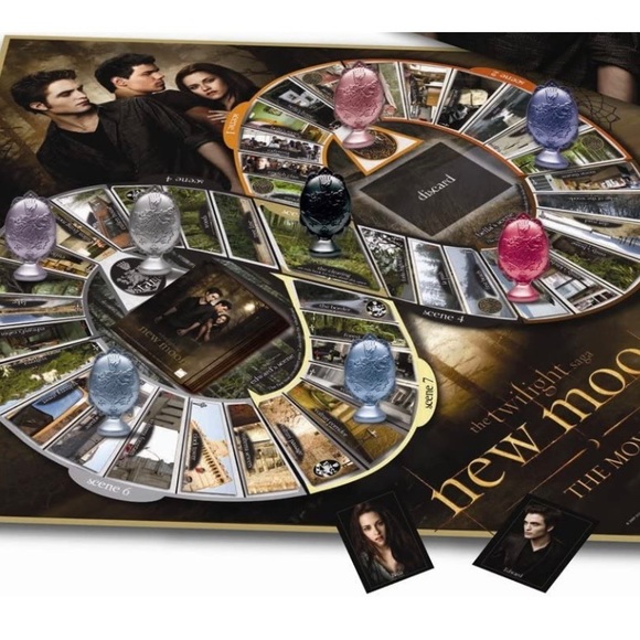 The Twilight Saga: Twilight, New Moon & Eclipse Board Game Sets Combo - Picture 10 of 12